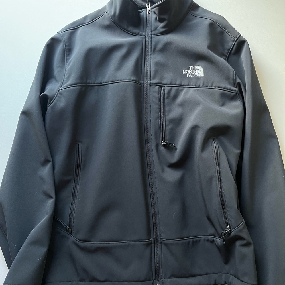 Men’s North Face Soft shell jacket
